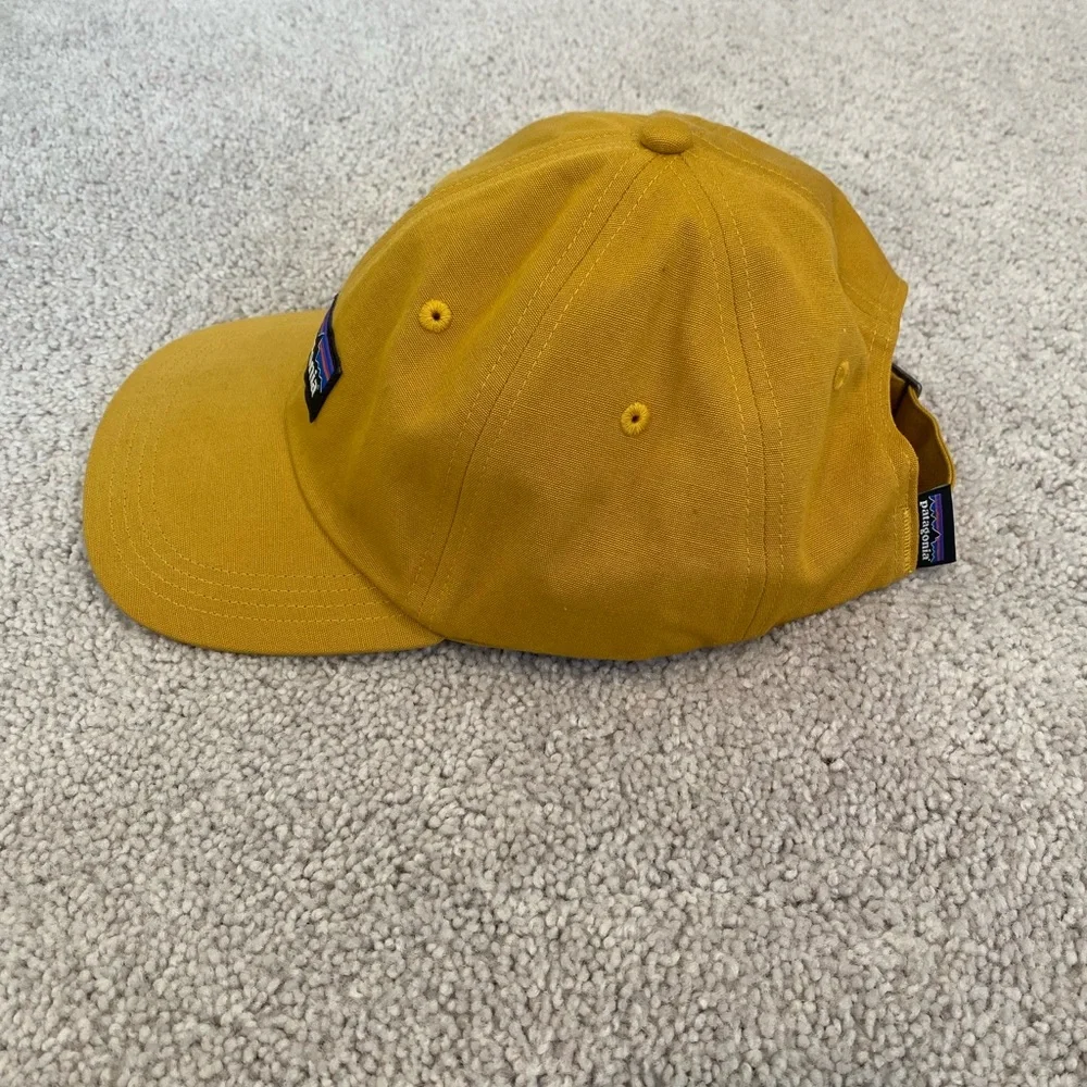 Two Patagonia Hats - Picture 3 of 5